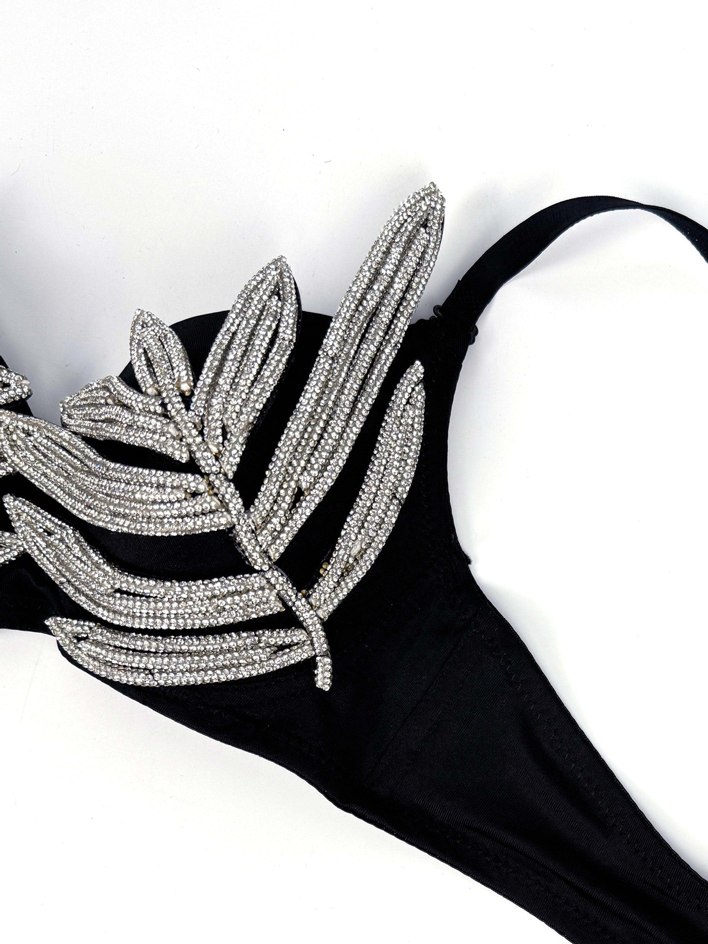Leaf-Shaped Rhinestone Embellished Push-Up Bra