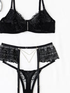 Embroidered Lace Push-Up Bra And Pearl Chain Garter Lingerie Set