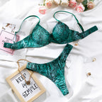 Seductive Snake Print Bra And High-Cut Thong Lingerie Set
