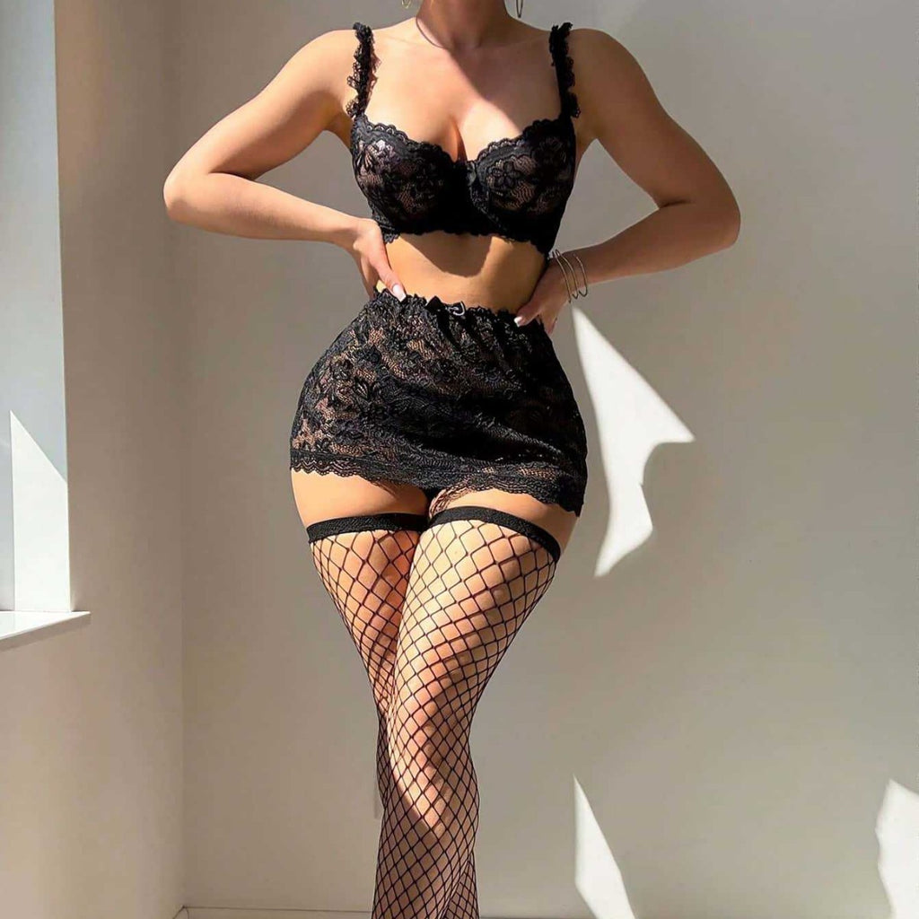 Sheer Floral Lace Lingerie Set with Underwire And Tie Waist