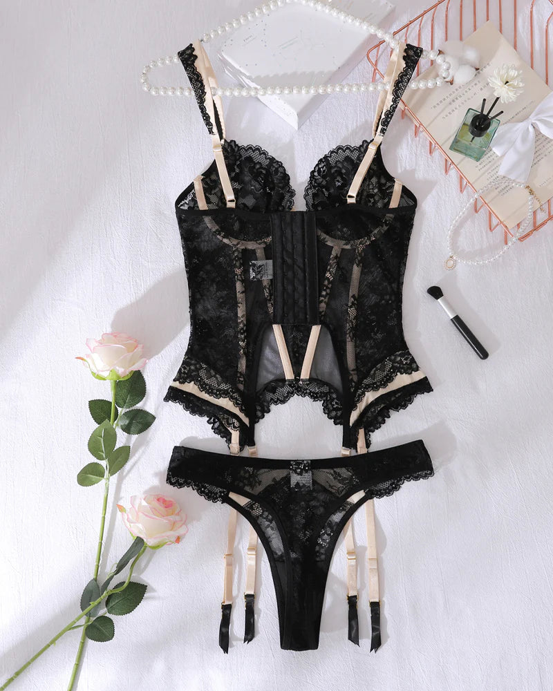 Colorblock Sheer Lace Shaping Lingerie Set