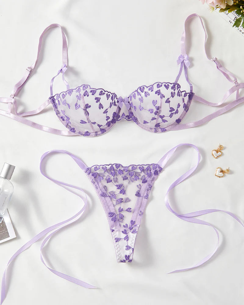 Sexy Sheer Mesh Heart-shaped Embroidery Underwire Lingerie Set